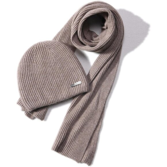 Versatile Unisex Winter Beanie and Scarf - Warmth for All Outdoor Activities